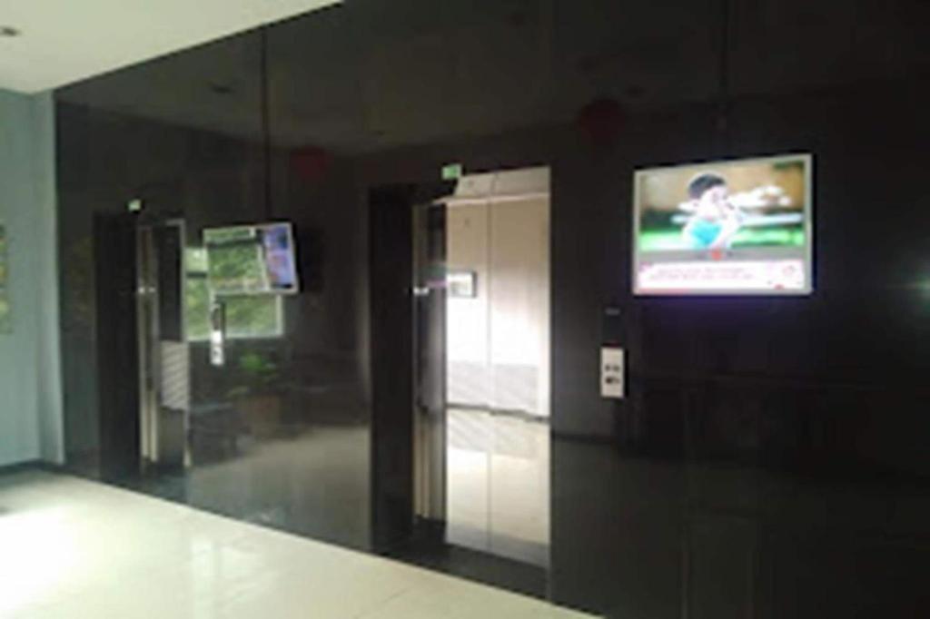 Hotel Oyo 94035 Velito Bogor